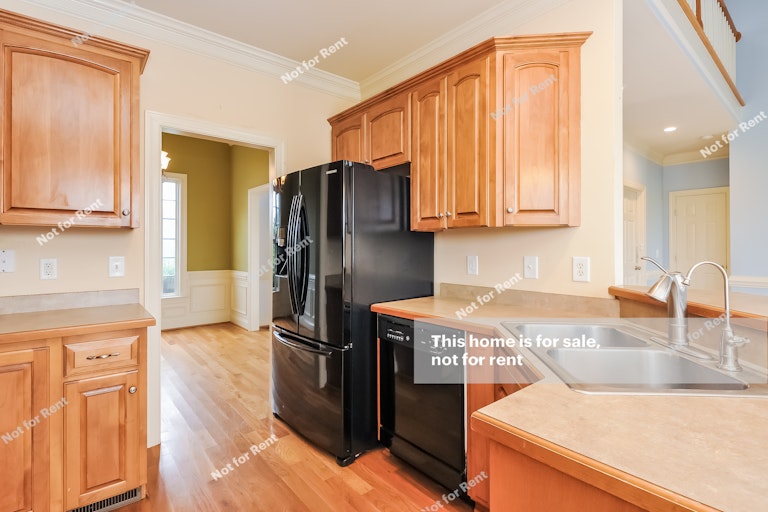 Photo 18 of 25 - 7609 Pegram St, Willow Spring, NC 27592