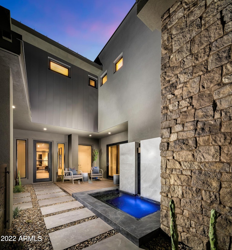 Photo 1 of 10 - 37200 N Cave Creek Rd #1119, Scottsdale, AZ 85262