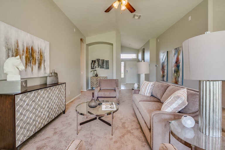 Photo 3 of 25 - 856 W Ivanhoe St, Chandler, AZ 85225