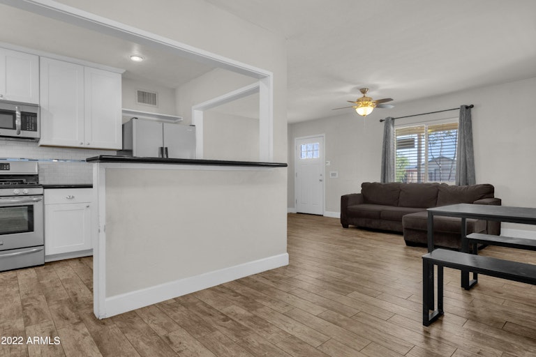 Photo 4 of 15 - 1312 W Amelia Ave, Phoenix, AZ 85013