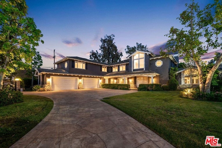 Photo 42 of 43 - 11706 Chaparal St, Los Angeles, CA 90049