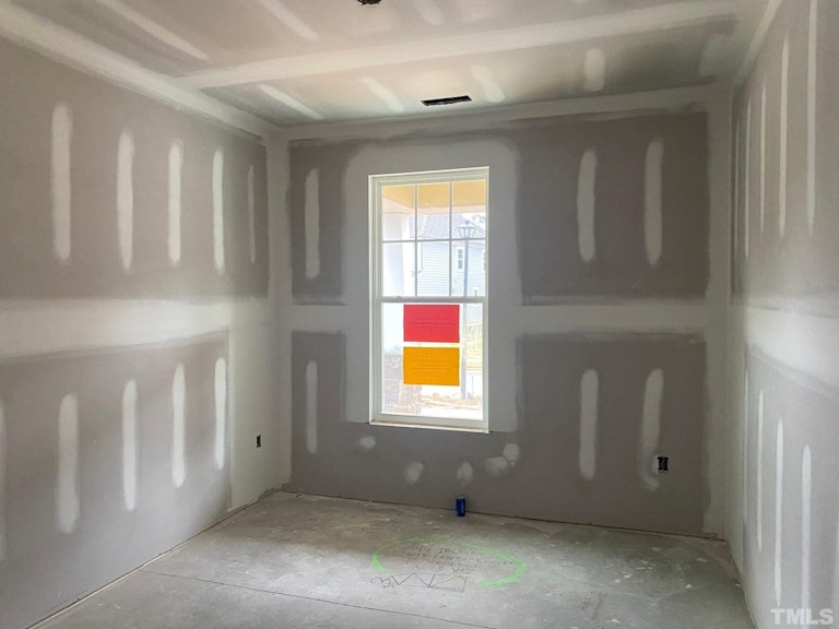 Photo 2 of 7 - 1632 Wilde Bnd, Apex, NC 27523