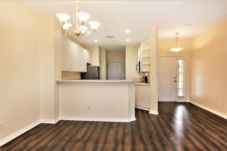 Photo 6 of 17 - 11572 Captiva Kay Dr, Riverview, FL 33569