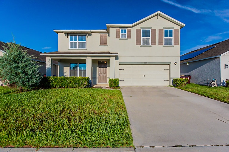 Photo 1 of 28 - 1870 Green Dragon Dr, Saint Cloud, FL 34771