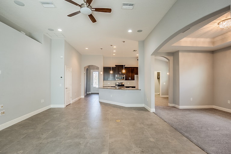 Photo 13 of 29 - 12104 Rambling Stream Dr, Riverview, FL 33579
