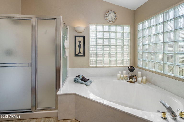 Photo 27 of 48 - 11100 E Greythorn Dr, Scottsdale, AZ 85262