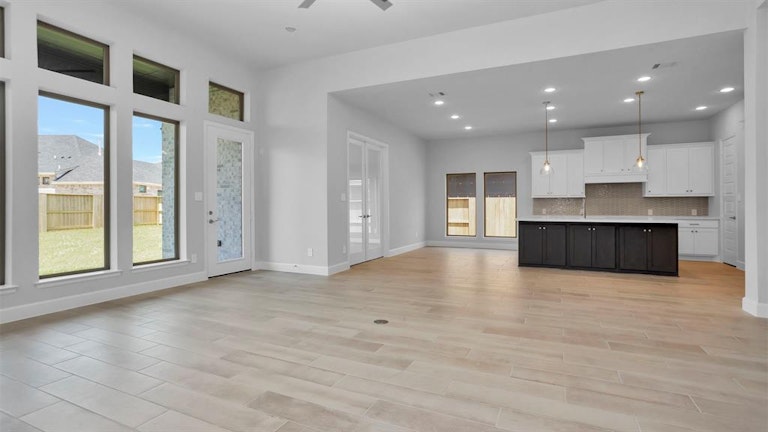 Photo 14 of 30 - 9526 Sanger Way, Rosharon, TX 77583