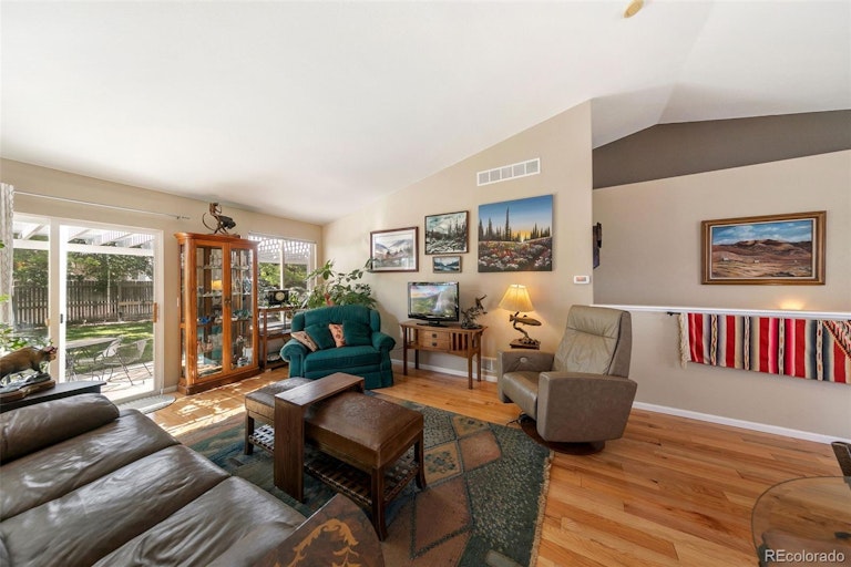 Photo 8 of 33 - 5126 E 119th Pl, Thornton, CO 80233