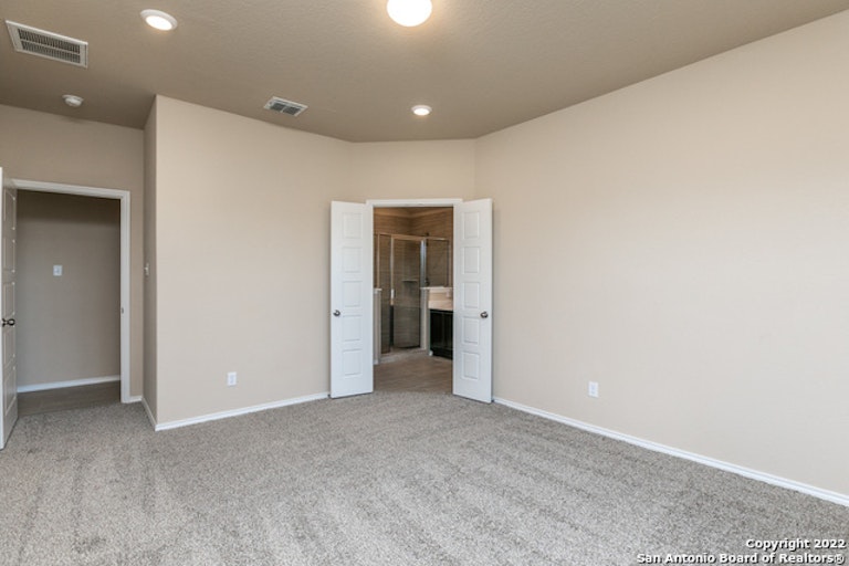 Photo 15 of 27 - 1062 Sixtree Dr, New Braunfels, TX 78130