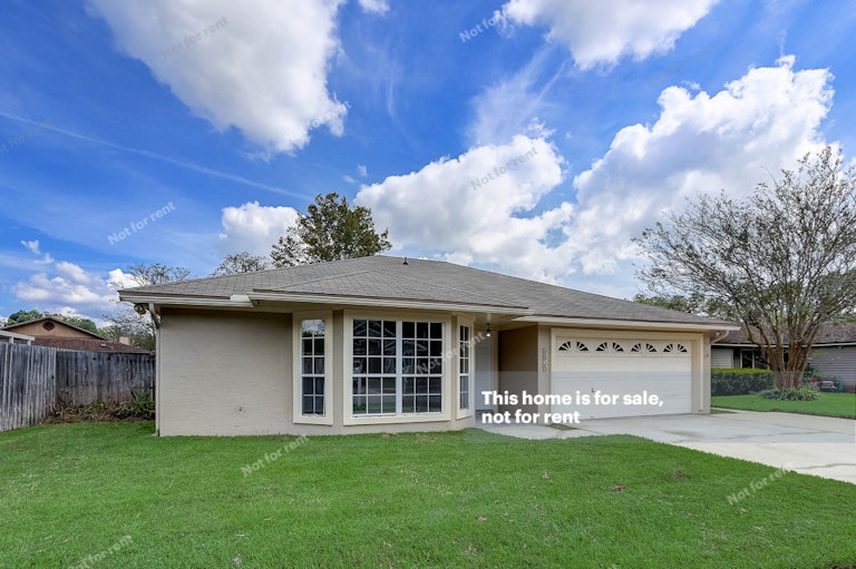 Photo 1 of 27 - 8029 Swamp Flower Dr, Jacksonville, FL 32244