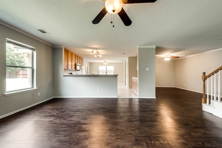 Photo 3 of 34 - 3602 Hawthorne Trl, Rockwall, TX 75032