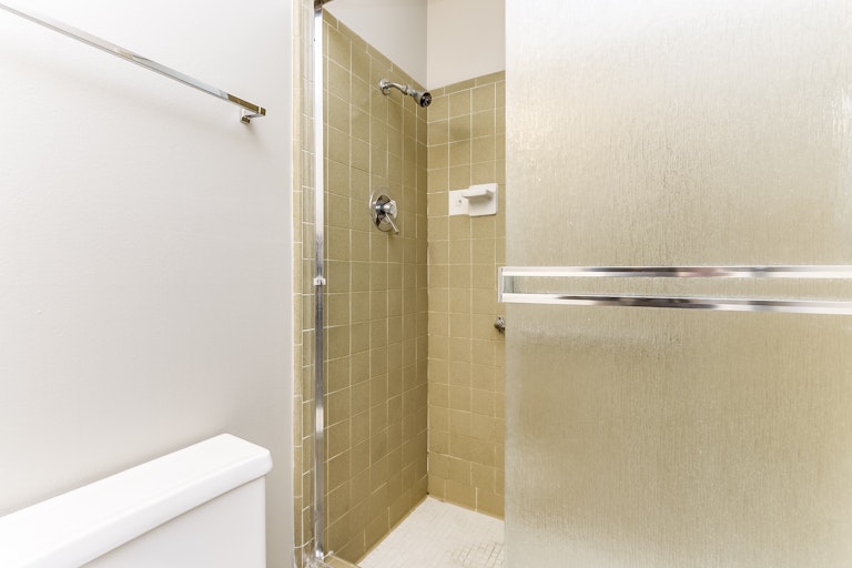 Photo 25 of 33 - 8635 N 39th Ave, Phoenix, AZ 85051