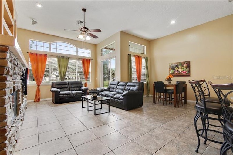 Photo 7 of 24 - 2014 Pitch Way, Kissimmee, FL 34746
