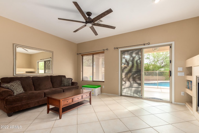 Photo 7 of 30 - 25228 N 41st Ave, Phoenix, AZ 85083