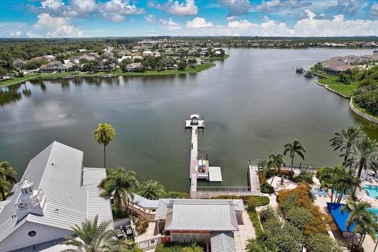 Photo 57 of 64 - 511 Winterside Dr, Apollo Beach, FL 33572
