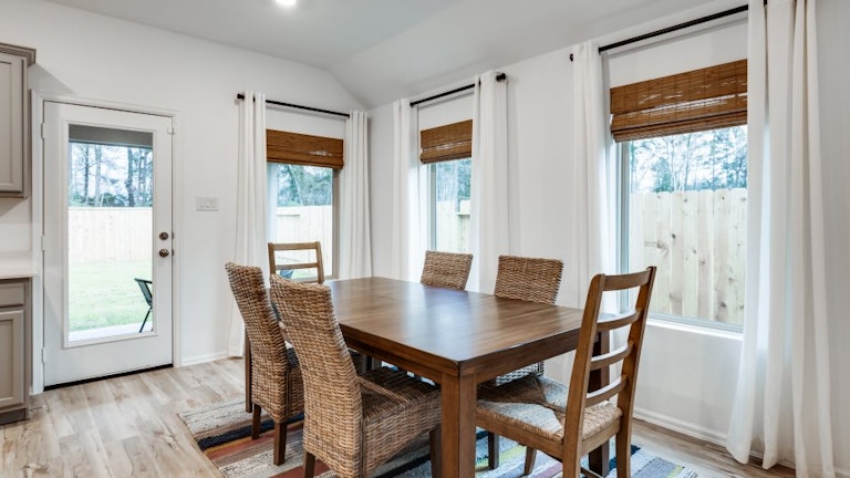 Photo 7 of 23 - 3211 Star Jasmine Ln Hanover II Unit HANOVER, Richmond, TX 77406