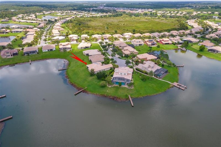 Photo 26 of 30 - 2580 Channel Way, Kissimmee, FL 34746