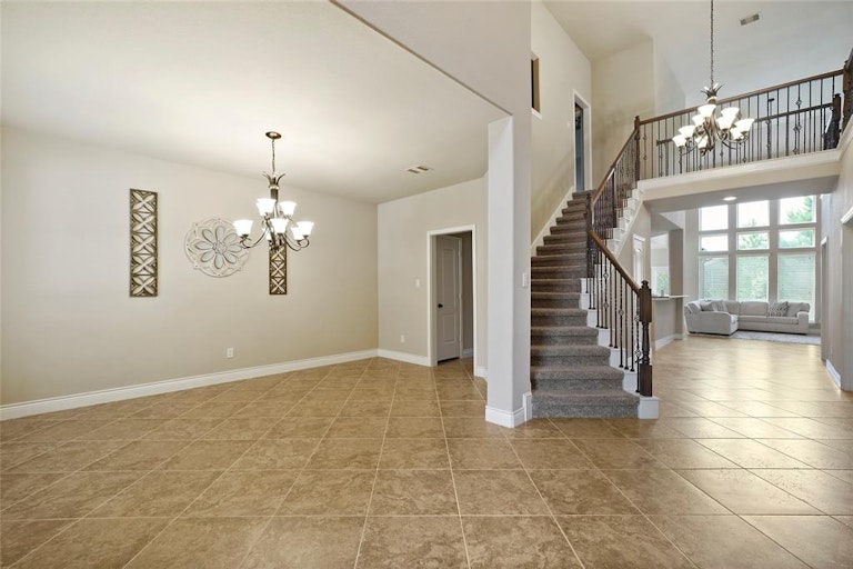 Photo 3 of 47 - 27390 Pendleton Trace Dr, Spring, TX 77386