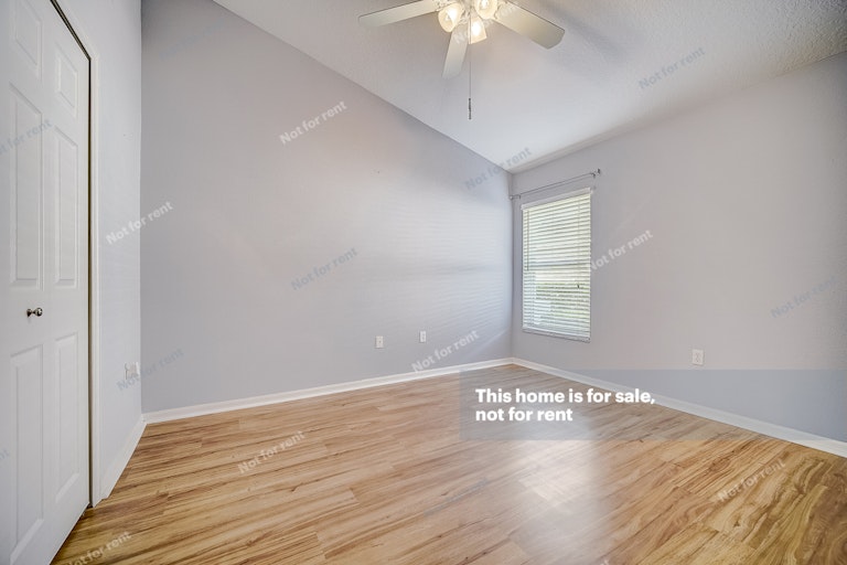 Photo 17 of 33 - 3132 Lindera Dr, Deltona, FL 32725