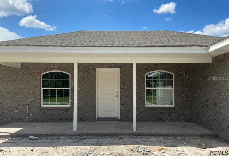 Photo 4 of 23 - 4 Kaydot Ct, Palm Coast, FL 32164