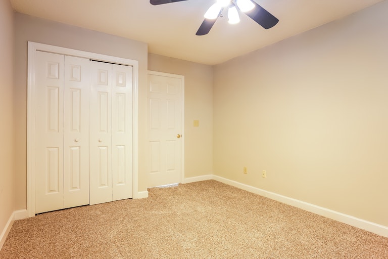 Photo 20 of 24 - 5004 Royal Troon Dr, Raleigh, NC 27604