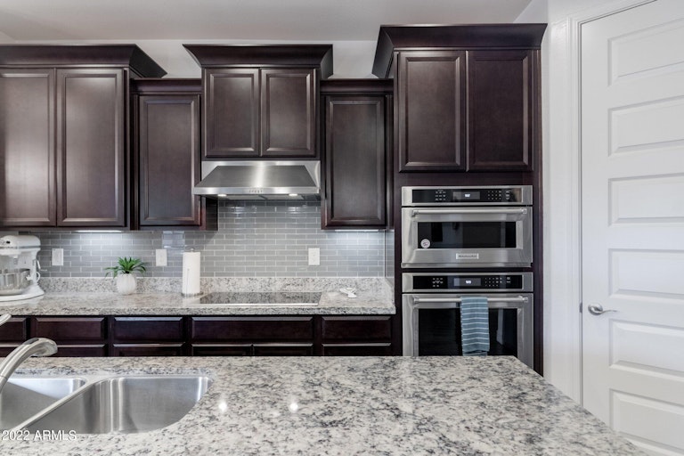 Photo 21 of 37 - 20161 E Estrella Rd, Queen Creek, AZ 85142