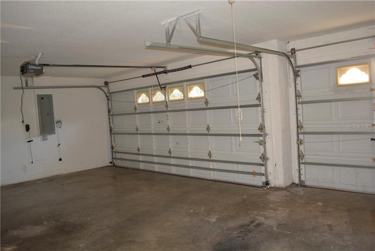 Photo 18 of 19 - 18155 Heron Walk Dr, Tampa, FL 33647