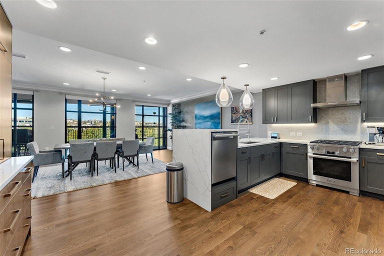 Photo 3 of 33 - 1590 Little Raven St #408, Denver, CO 80202