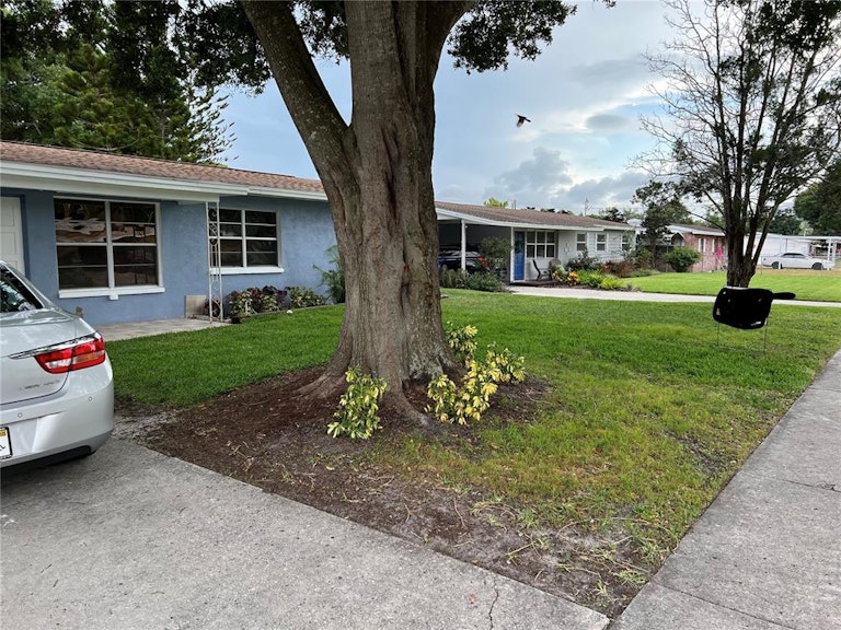 Photo 1 of 9 - 4712 W Fairview Hts, Tampa, FL 33616