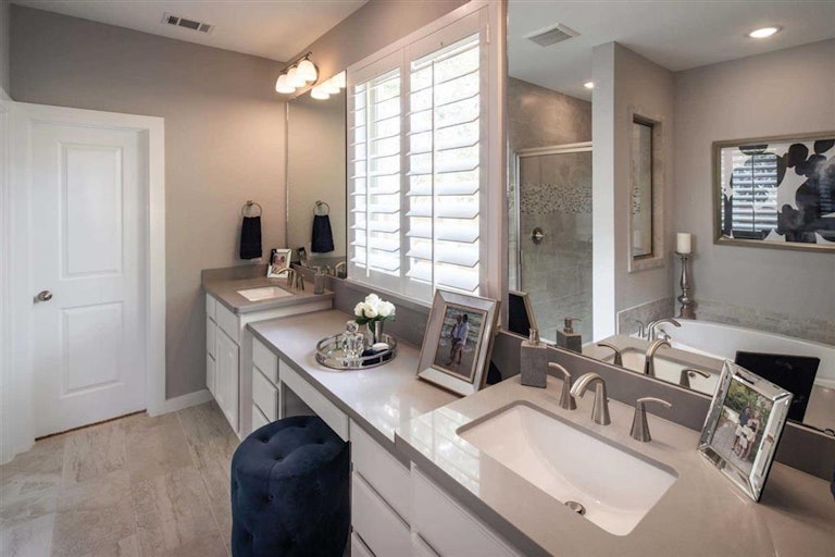 Photo 18 of 43 - 16818 Ramsay Cascades Dr, Humble, TX 77346