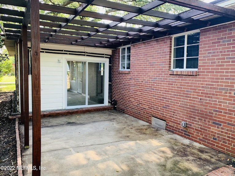 Photo 17 of 19 - 1354 Labelle St, Jacksonville, FL 32205