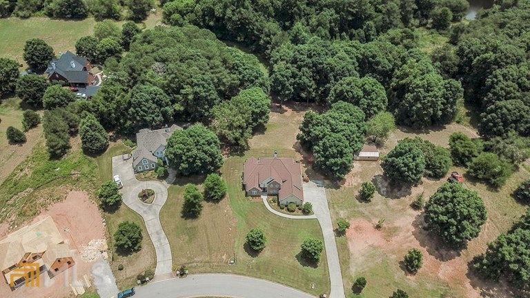 Photo 98 of 105 - 1013 Country Ln, Loganville, GA 30052