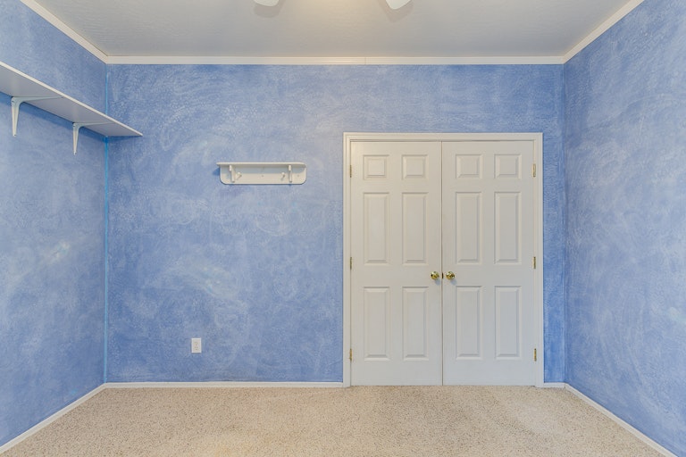 Photo 25 of 73 - 924 W Laurel Ave, Gilbert, AZ 85233