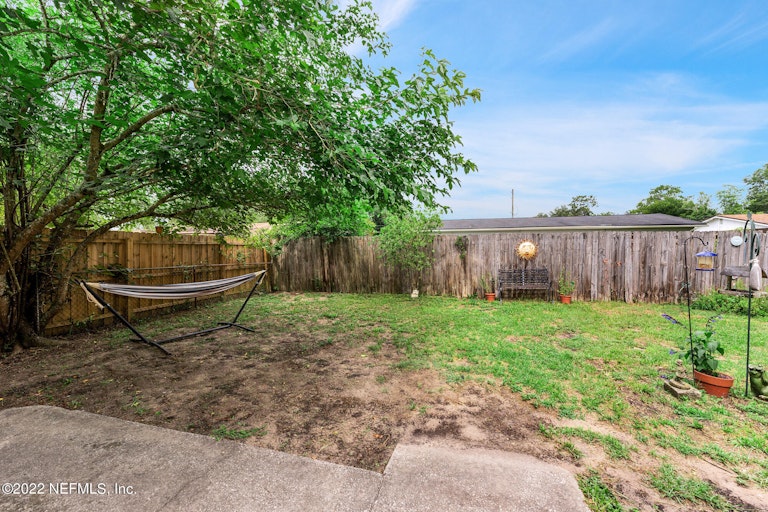 Photo 25 of 27 - 5804 Rover Dr, Jacksonville, FL 32244