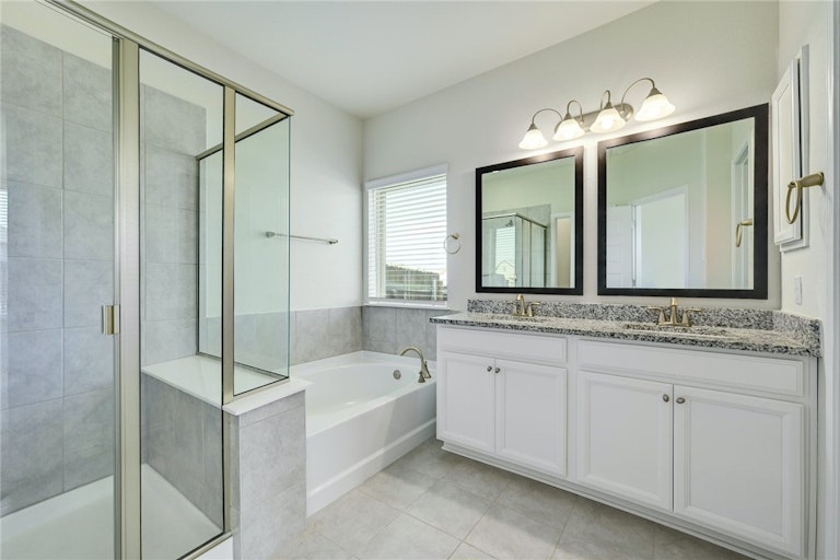 Photo 14 of 23 - 210 Quarryman Dr, Hutto, TX 78634
