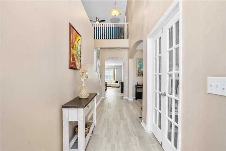 Photo 9 of 45 - 10565 Coral Key Ave, Tampa, FL 33647