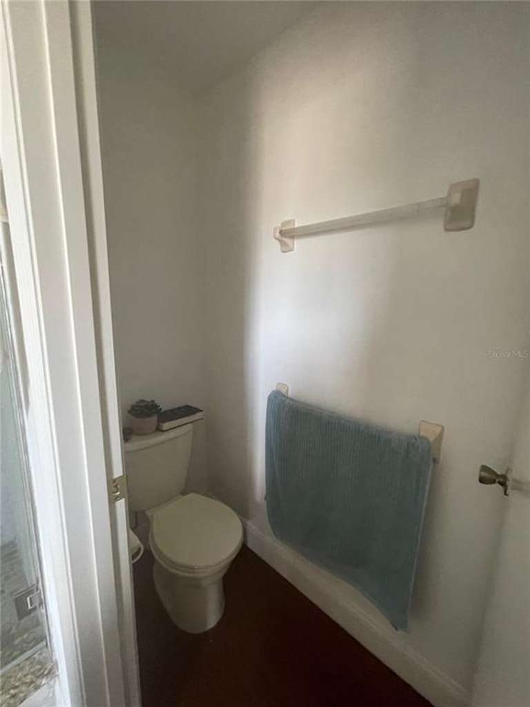Photo 26 of 50 - 10521 Cherry Oak Cir, Orlando, FL 32817