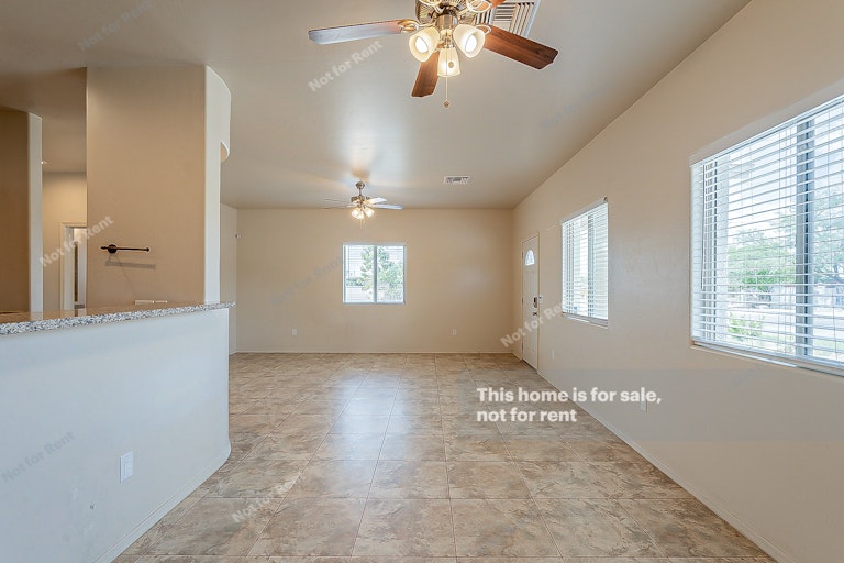 Photo 14 of 26 - 400 E 35th St, Tucson, AZ 85713