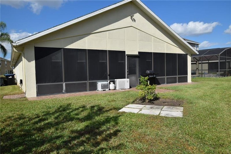 Photo 22 of 25 - 13908 Budworth Cir, Orlando, FL 32832