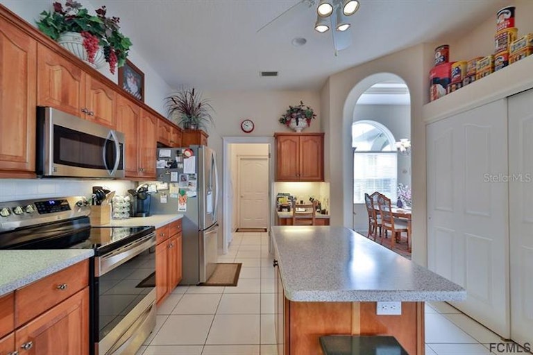 Photo 14 of 57 - 29 Clermont Ct, Palm Coast, FL 32137