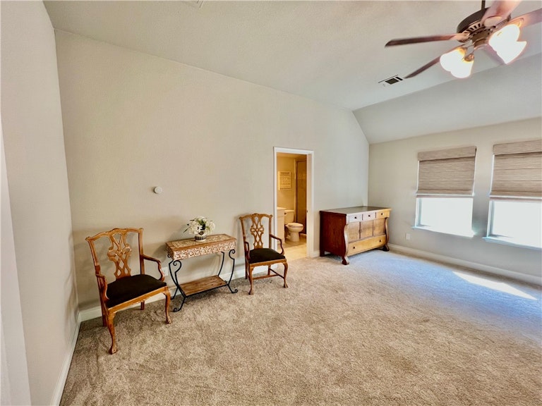 Photo 34 of 40 - 313 La Grotta Ln, Georgetown, TX 78628