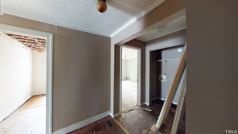 Photo 29 of 33 - 104 Archdale Dr, Durham, NC 27707