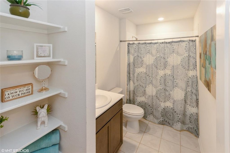 Photo 28 of 38 - 503 Range Dr, Princeton, TX 75407
