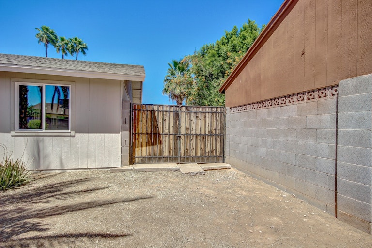 Photo 23 of 25 - 1133 E Glade Cir, Mesa, AZ 85204