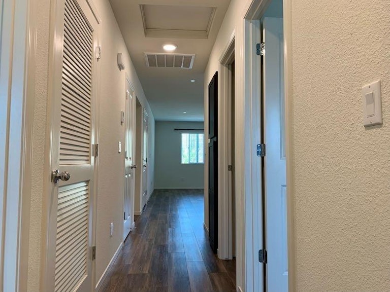 Photo 8 of 25 - 3504 Bayou Rd, Sacramento, CA 95835