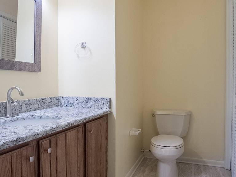 Photo 26 of 30 - 4405 Sunburst Ct, Raleigh, NC 27613