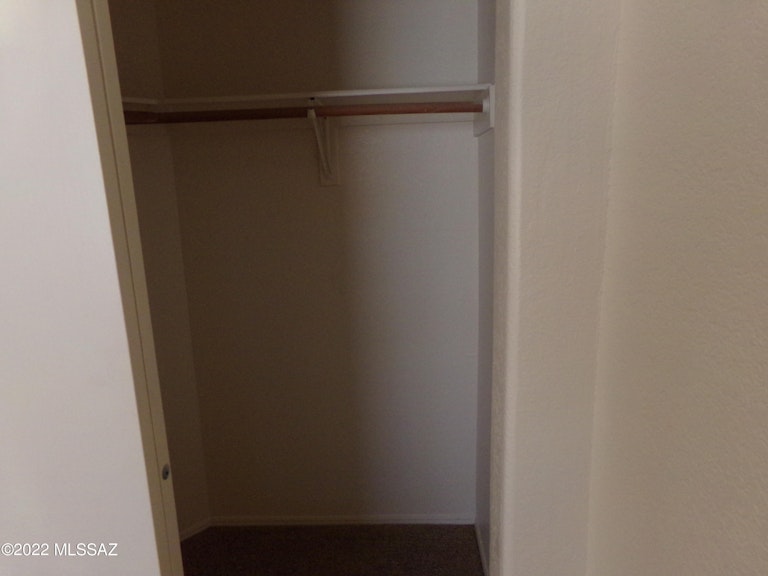 Photo 10 of 27 - 543 W Parkwood Ct, Green Valley, AZ 85614