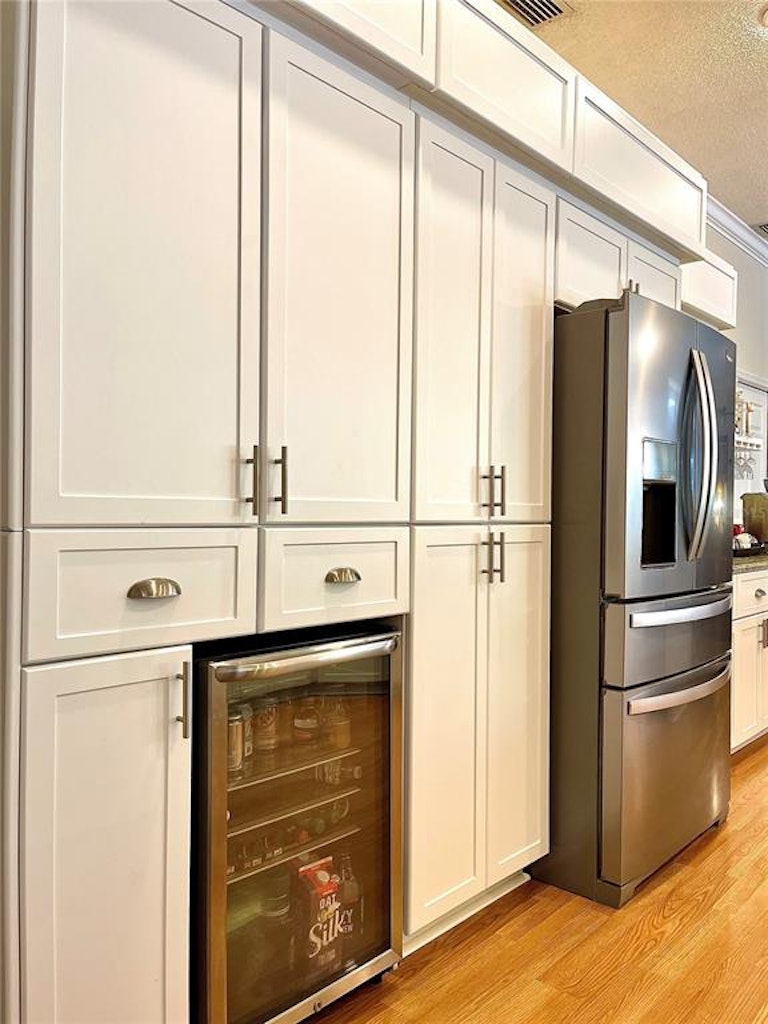 Photo 9 of 41 - 8114 Montock Ct, Trinity, FL 34655