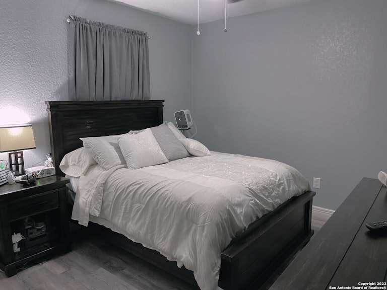 Photo 9 of 24 - 340 N San Felipe Ave, San Antonio, TX 78237