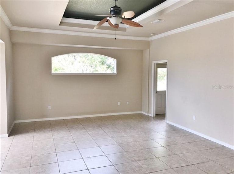 Photo 5 of 19 - 15923 29th St E, Parrish, FL 34219